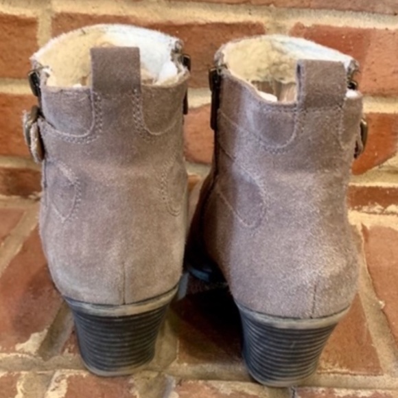 LUCKY BRAND Suede Buckle Heeled Booties, 9.5 - Picture 7 of 9